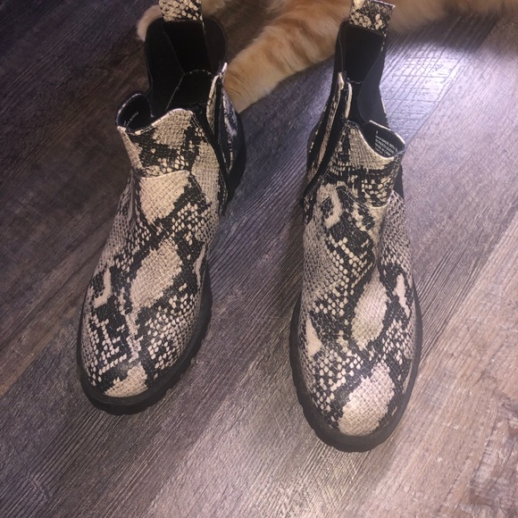 Target boots - Picture 2 of 4